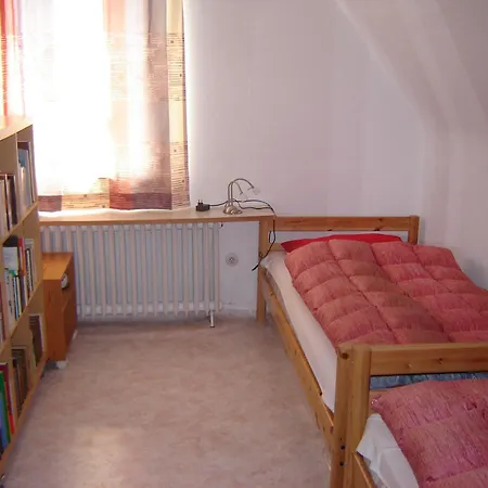 Vakantiehuis Freistehendes In Ruhiger Lage